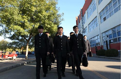 廊坊交通運(yùn)輸學(xué)校是一所什么樣的學(xué)校？