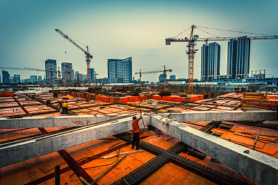 建筑工程施工開工需要滿足那些條件？衡水工業(yè)學(xué)校告訴你！