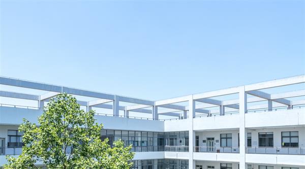 學(xué)歷+技能雙保障？保定新興工業(yè)技工學(xué)校歡迎你！
